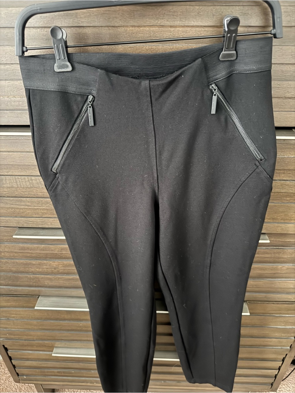 Marc Black Zip-Pocket Ponte Legging Pants